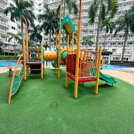 The Nox Suites 2 At Shell Residences